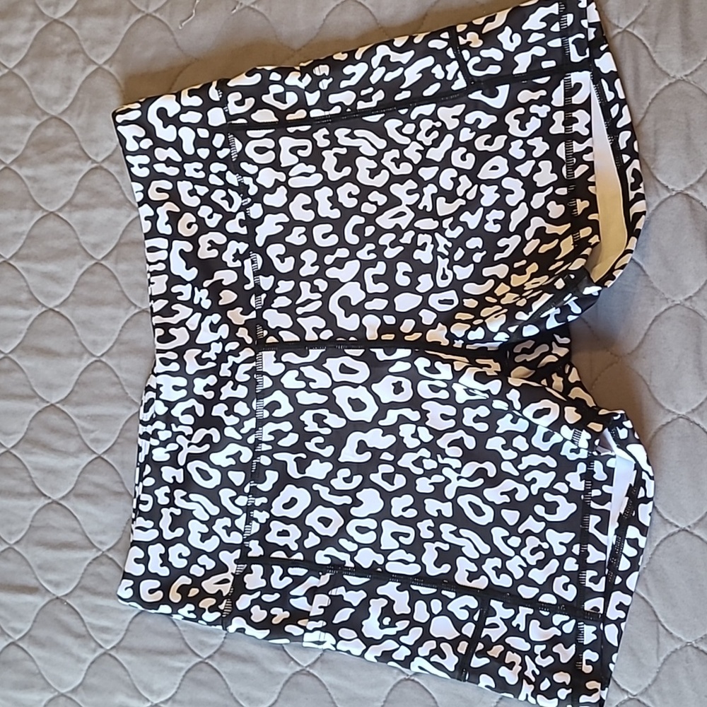 Zyia shorts